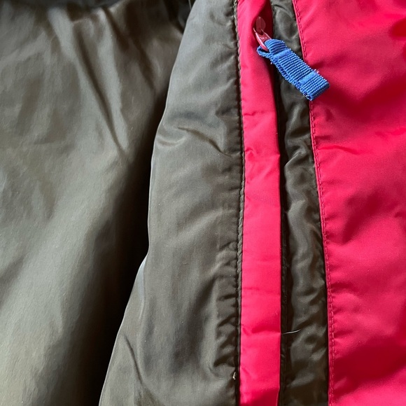 Lands End Red Puffer Vest - Picture 4 of 4